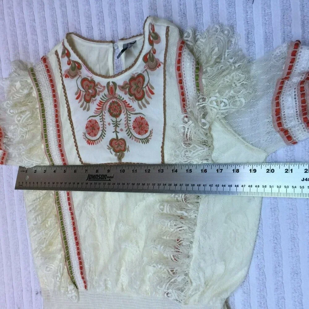 Anthropologie Blank London Embroidered Tali Lace Blouse Small Long Sleeve White